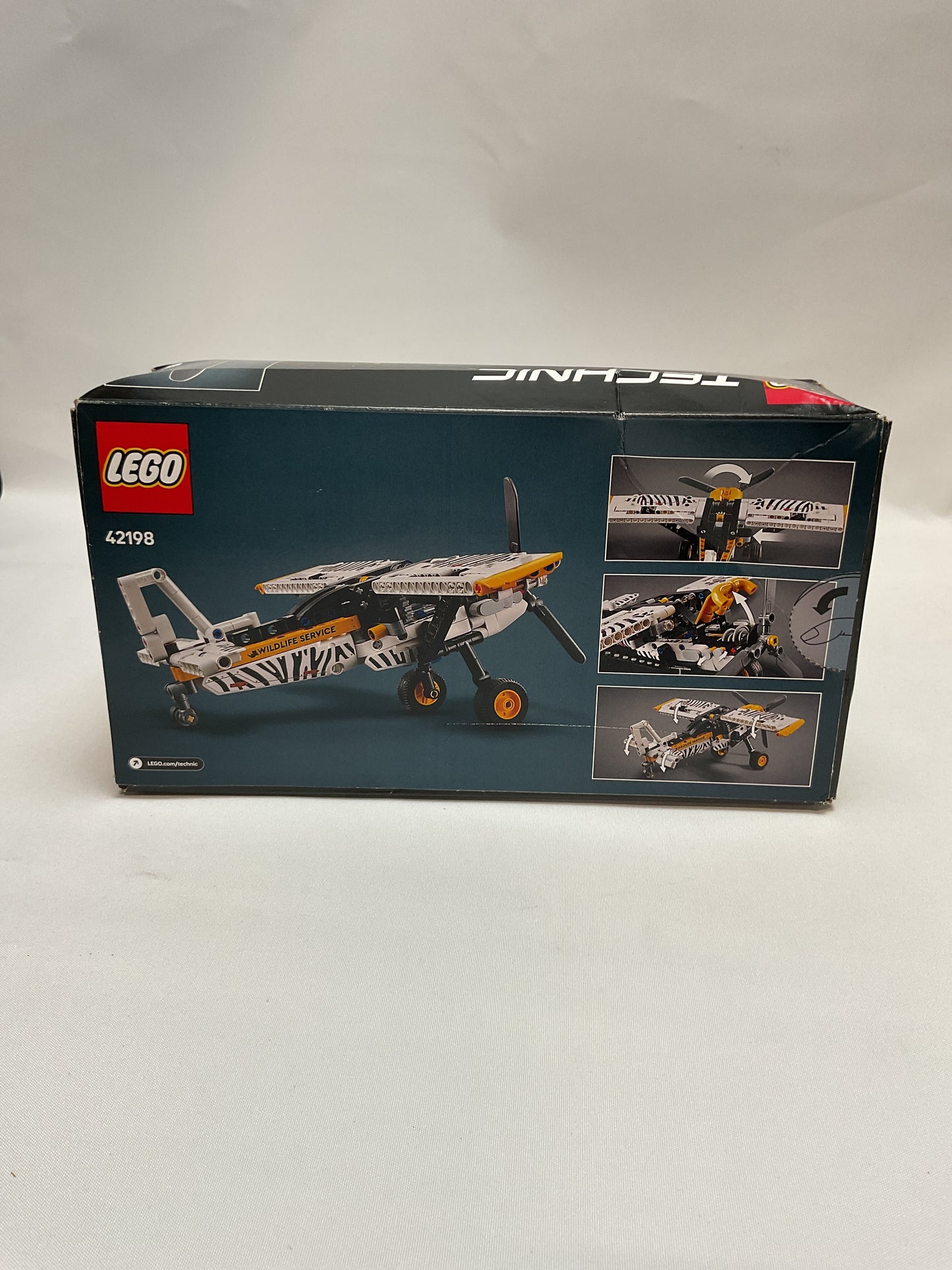 LEGO Technic Bush Plane Toy - Buildable Airplane Toy for Kids, Boys and Girls, Ages 8+ - Model Airplane Gift with Spinning Propeller, 4-Cylinder Piston Engine, and More - 42198