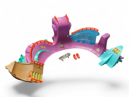 Lightly used - Hot Wheels Octopus Skatepark with Tony Hawk