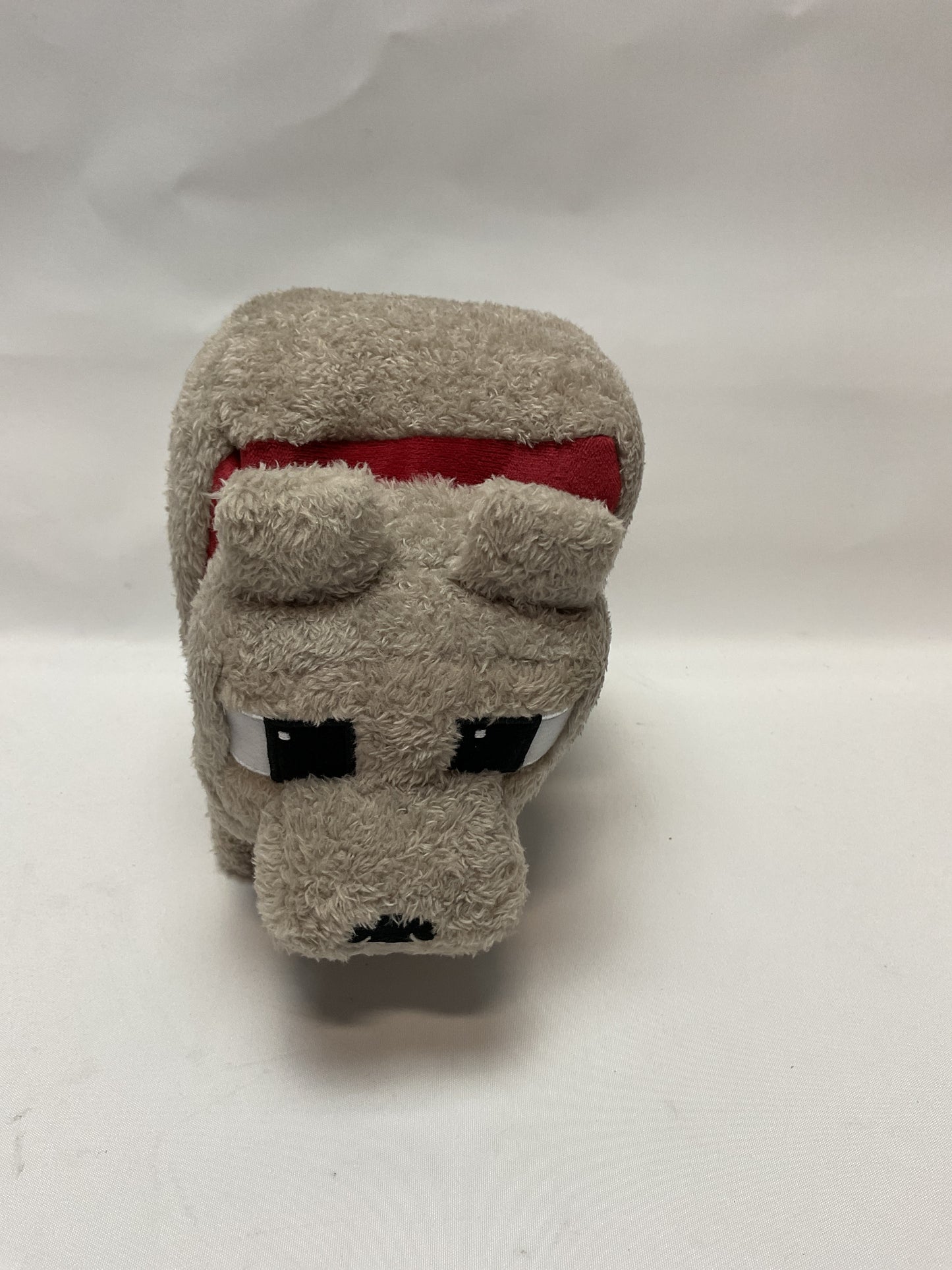 Mattel Minecraft Dennis The Wolf Plush Toy with Feeding Action & Sound, Food Mode Stuffed Animal Inspired by A Minecraft Movie