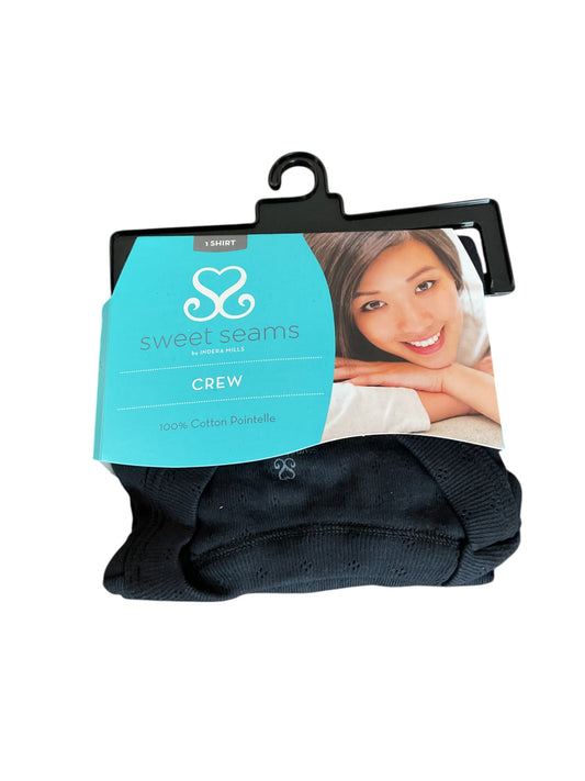 Indera Women’s Crew Top Black Medium